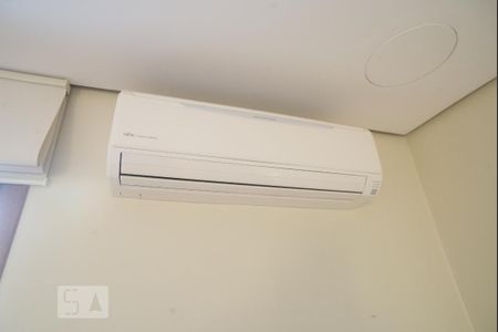 Sala de apartamento para alugar com 3 quartos, 101m² em Petrópolis, Porto Alegre