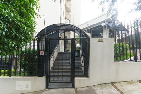 Apartamento à venda com 79m², 3 quartos e 1 vaga Apartamento à venda com 79m², 3 quartos e 1 vagaFachada