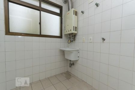 Apartamento à venda com 79m², 3 quartos e 1 vaga Apartamento à venda com 79m², 3 quartos e 1 vagaÁrea de serviço
