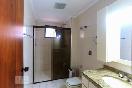 Apartamento à venda com 160m², 3 quartos e 2 vagas Apartamento à venda com 160m², 3 quartos e 2 vagasBanheiro