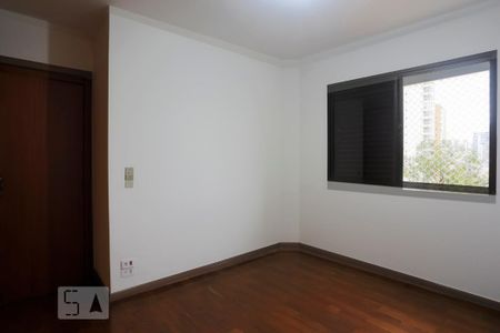 Apartamento à venda com 160m², 3 quartos e 2 vagas Apartamento à venda com 160m², 3 quartos e 2 vagasQuarto 1