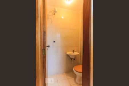 Apartamento à venda com 160m², 3 quartos e 2 vagas Apartamento à venda com 160m², 3 quartos e 2 vagasBanheiro de Serviço