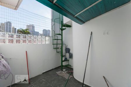Casa à venda com 250m², 3 quartos e 2 vagasÁrea de serviço