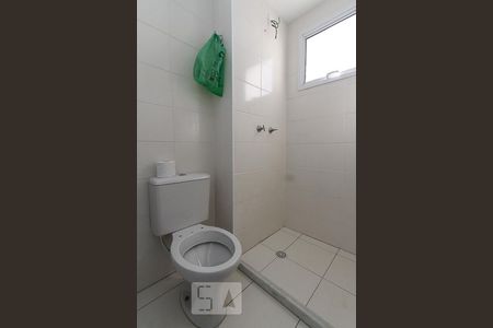 Banheiro de apartamento para alugar com 1 quarto, 40m² em Sítio da Figueira, São Paulo