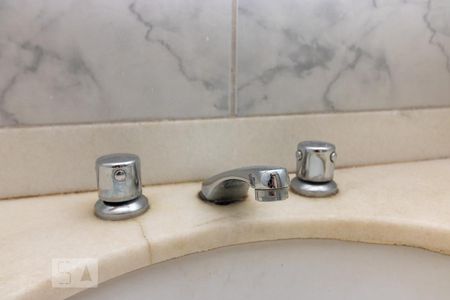 Banheiro de apartamento para alugar com 2 quartos, 72m² em Méier, Rio de Janeiro