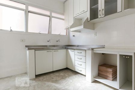 Apartamento à venda com 106m², 2 quartos e 1 vagaCozinha
