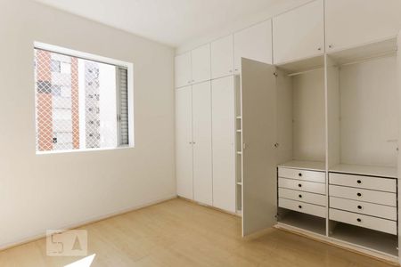 Apartamento à venda com 106m², 2 quartos e 1 vagaSuíte