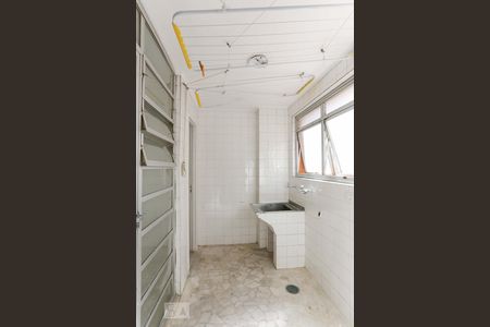 Apartamento à venda com 106m², 2 quartos e 1 vagaÁrea de Serviço