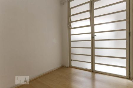 Apartamento à venda com 106m², 2 quartos e 1 vagaQuarto 03