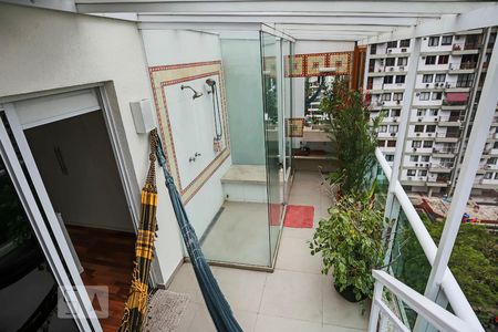 Apartamento à venda com 160m², 3 quartos e 2 vagasVaranda do Quarto 3