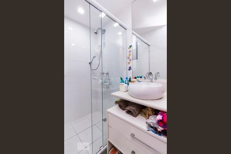 Apartamento à venda com 160m², 3 quartos e 2 vagasBanheiro do Quarto 1