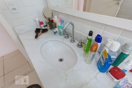 Banheiro Social de apartamento à venda com 4 quartos, 136m² em Jacarepaguá, Rio de Janeiro