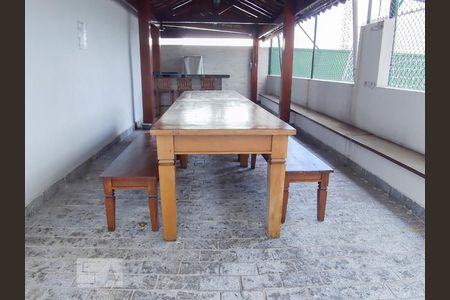 Apartamento à venda com 220m², 3 quartos e 4 vagas Apartamento à venda com 220m², 3 quartos e 4 vagasChurrasqueira