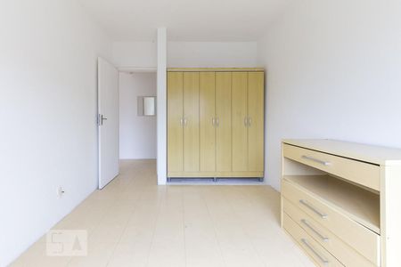 Quarto de apartamento para alugar com 1 quarto, 60m² em Pantanal, Florianópolis