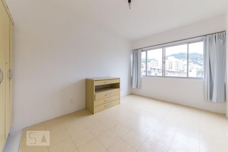 Quarto de apartamento para alugar com 1 quarto, 60m² em Pantanal, Florianópolis