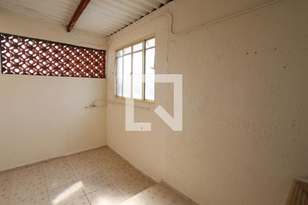 Casa para alugar com 90m², 2 quartos e sem vagaÁrea de Serviço