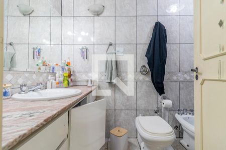 Apartamento à venda com 117m², 4 quartos e 1 vaga Apartamento à venda com 117m², 4 quartos e 1 vagaBanheiro da Suíte