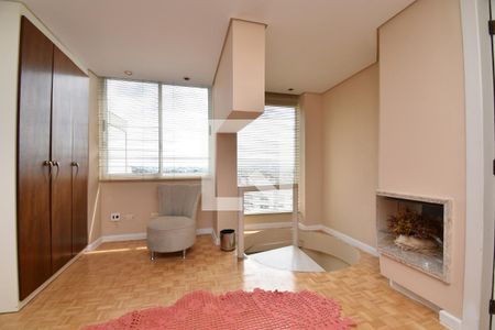 Sala 2 de apartamento para alugar com 1 quarto, 70m² em Cristo Rei, Curitiba