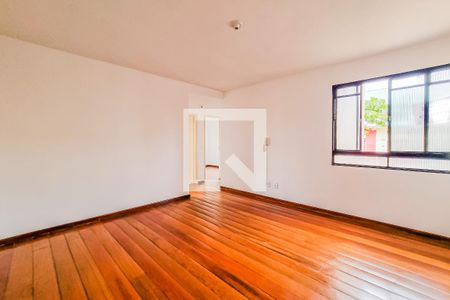 Sala de apartamento para alugar com 3 quartos, 75m² em Jardim Leblon, Belo Horizonte