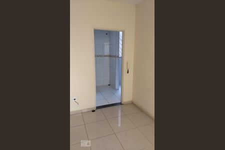 Sala de apartamento para alugar com 2 quartos, 45m² em Serrano, Belo Horizonte