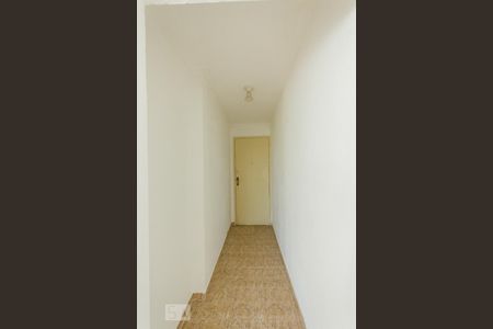Sala - Entrada de apartamento para alugar com 2 quartos, 50m² em Taquara, Rio de Janeiro