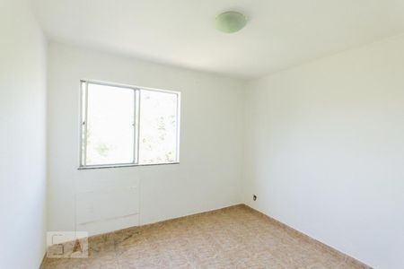 Quarto 1 de apartamento para alugar com 2 quartos, 50m² em Taquara, Rio de Janeiro