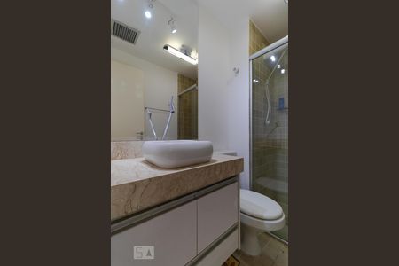 Apartamento à venda com 70m², 3 quartos e 1 vagaBanheiro