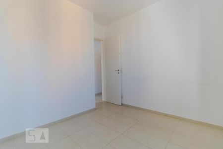 Apartamento à venda com 70m², 3 quartos e 1 vagaQuarto 02