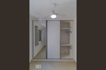 Apartamento à venda com 70m², 3 quartos e 1 vagaSuíte -Armário