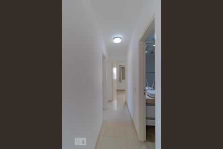 Apartamento à venda com 70m², 3 quartos e 1 vagaCorredor