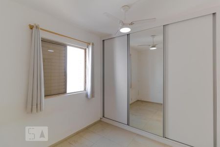 Apartamento à venda com 70m², 3 quartos e 1 vagaSuíte