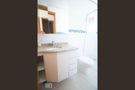 Banheiro Social de apartamento para alugar com 2 quartos, 77m² em Vila Gilda, Santo André