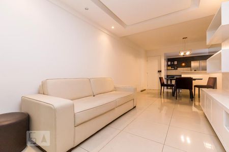 Sala de apartamento para alugar com 3 quartos, 100m² em Botafogo, Rio de Janeiro