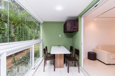 Varanda de apartamento para alugar com 3 quartos, 100m² em Botafogo, Rio de Janeiro