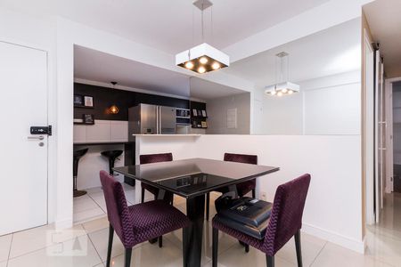 Sala de apartamento para alugar com 3 quartos, 100m² em Botafogo, Rio de Janeiro