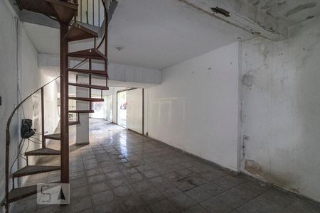 Casa à venda com 153m², 2 quartos e sem vagaSala