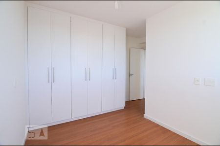 Apartamento à venda com 73m², 2 quartos e 1 vagaSuíte