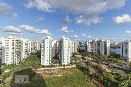 Vista Varanda (primeiro andar) de apartamento à venda com 3 quartos, 215m² em Barra da Tijuca, Rio de Janeiro