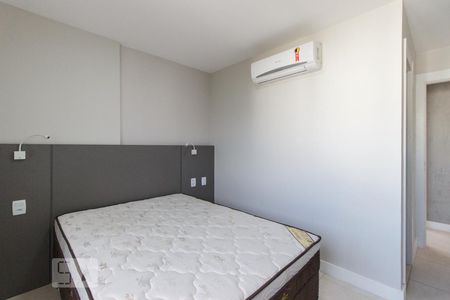 Apartamento à venda com 215m², 3 quartos e 3 vagasSuíte 1 (primeiro andar)