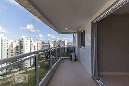Varanda (primeiro andar) de apartamento à venda com 3 quartos, 215m² em Barra da Tijuca, Rio de Janeiro