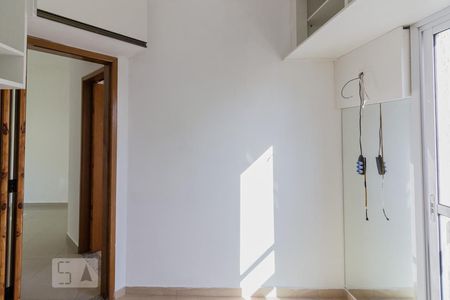 Apartamento para alugar com 78m², 2 quartos e 1 vagaQuarto 02