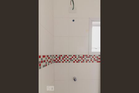 Apartamento para alugar com 78m², 2 quartos e 1 vagaChuveiro