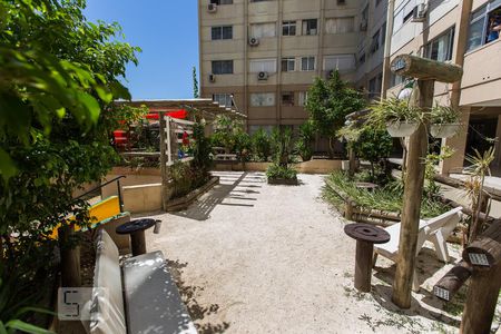 Apartamento à venda com 65m², 2 quartos e sem vagaÁrea comum