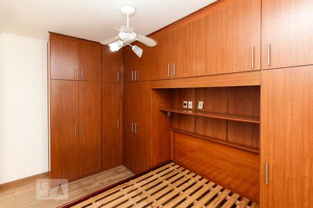 Quarto 01 de apartamento para alugar com 3 quartos, 70m² em Vila Formosa, São Paulo