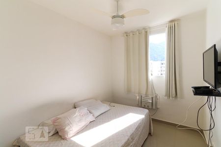 Quarto 2 de apartamento para alugar com 3 quartos, 55m² em Vargem Pequena, Rio de Janeiro