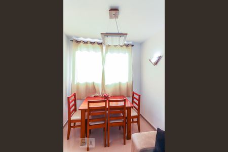 Sala de apartamento para alugar com 3 quartos, 55m² em Vargem Pequena, Rio de Janeiro