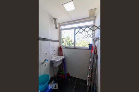 Apartamento à venda com 55m², 3 quartos e 1 vaga Apartamento à venda com 55m², 3 quartos e 1 vagaÁrea de Serviço