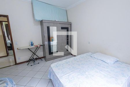 Quarto  2 de casa para alugar com 3 quartos, 460m² em Candelária, Belo Horizonte