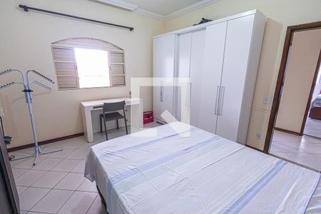 Quarto  de casa para alugar com 3 quartos, 460m² em Candelária, Belo Horizonte