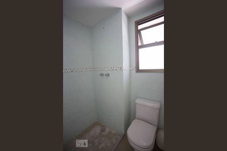 banheiro suíte de apartamento à venda com 3 quartos, 135m² em Vital Brasil, Niterói